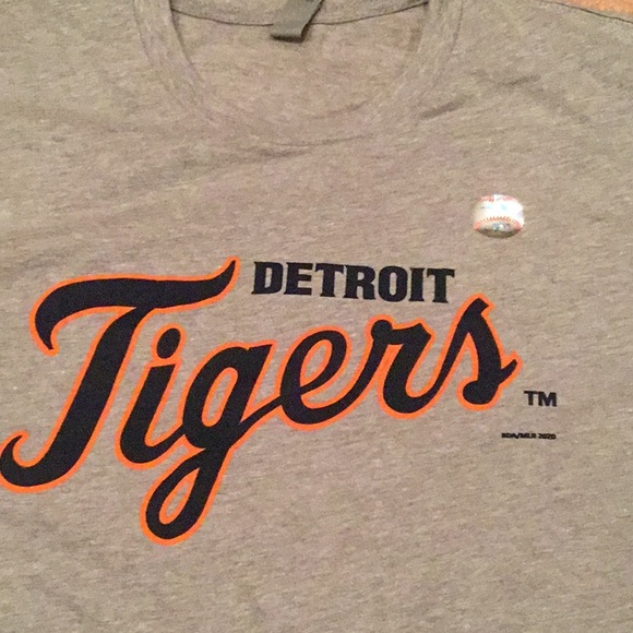 NWOT Detroit Tigers Jim Beam Shirt - Picture 2 of 4